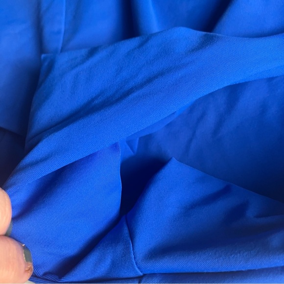 BECCA Color Code V-Wire One-Piece Swimsuit Ultra Marine Blue Medium - Picture 9 of 10